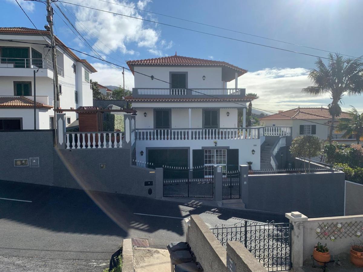 Beautiful 1-Bed Apartment In Funchal  Exterior photo